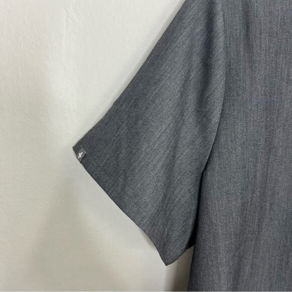 NWT Figs Catarina Gray One-Pocket Scrub Top™ Size XL - Picture 6 of 11